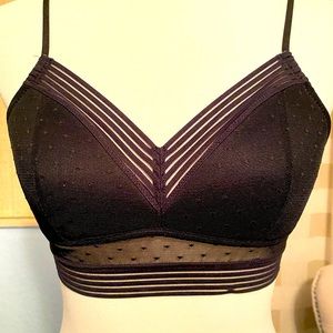 Low Back Wireless Lifting Full Coverage Lace Bra